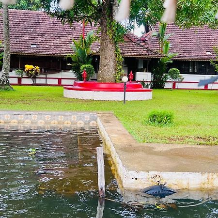 The Pamba Heritage Villa Champakulam Exteriér fotografie
